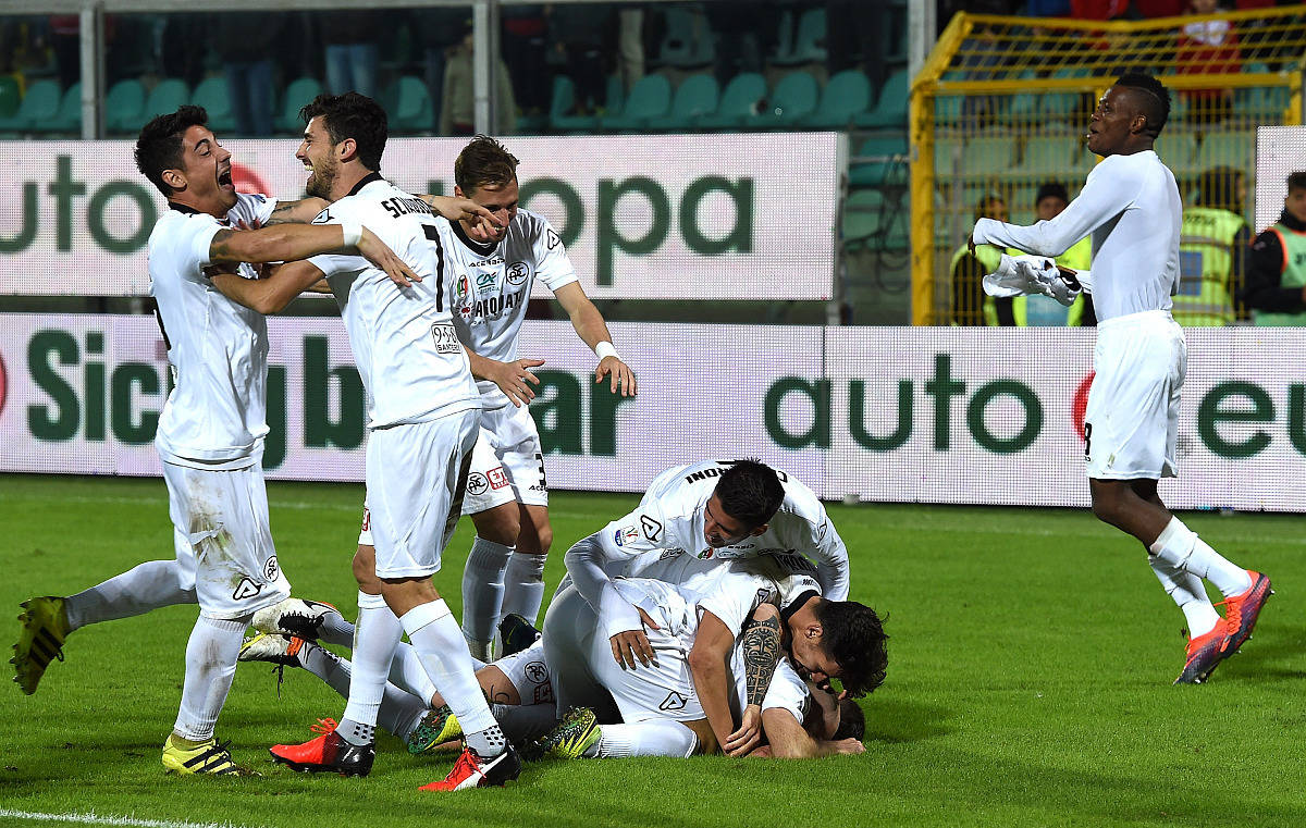 武汉三镇内部会议纪要流出：赛前豪取连胜；意甲使命明确；临场指挥获称赞的简单介绍